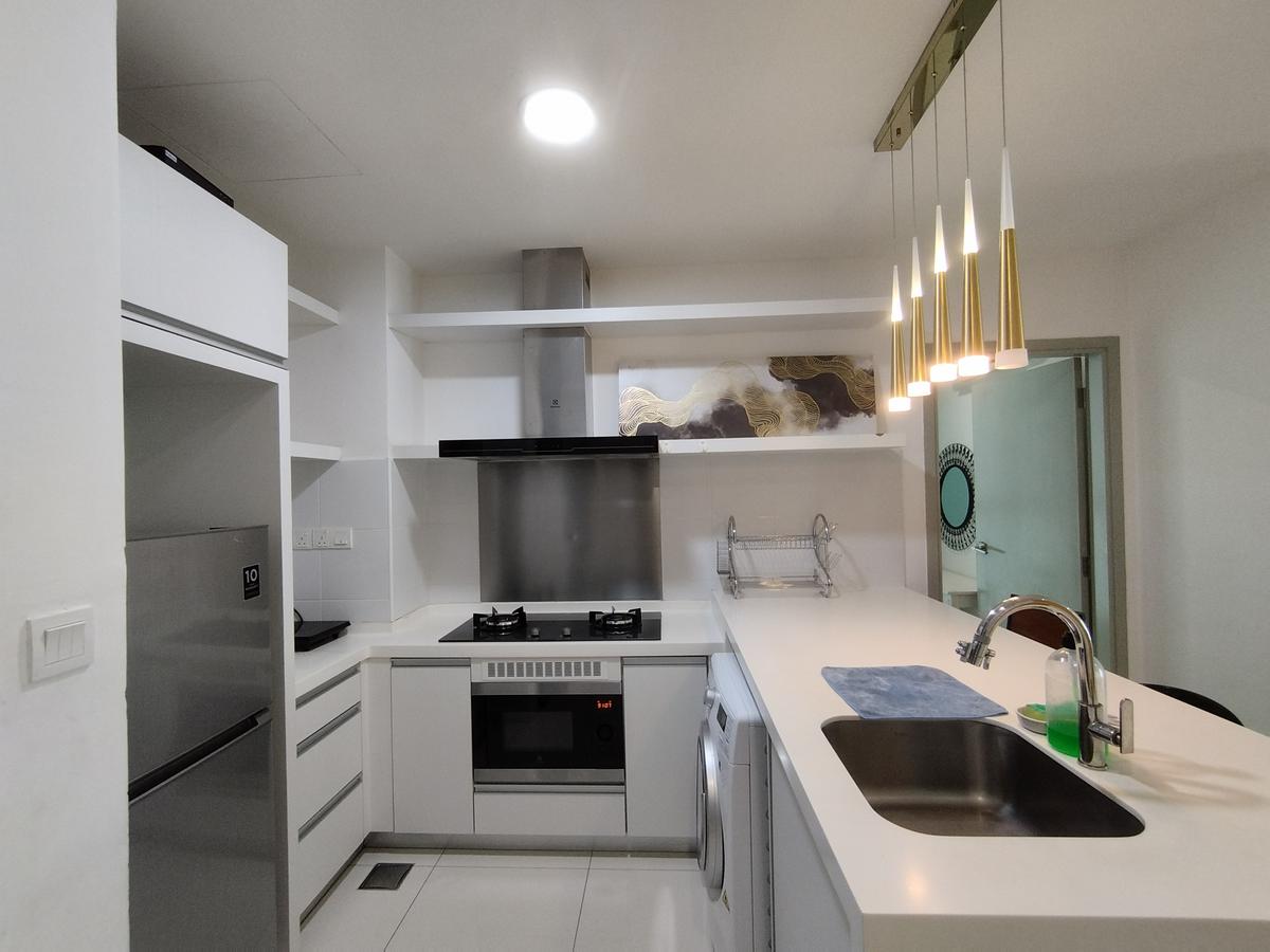 reStary Themed Staycation Sutera Avenue - Unit image 3