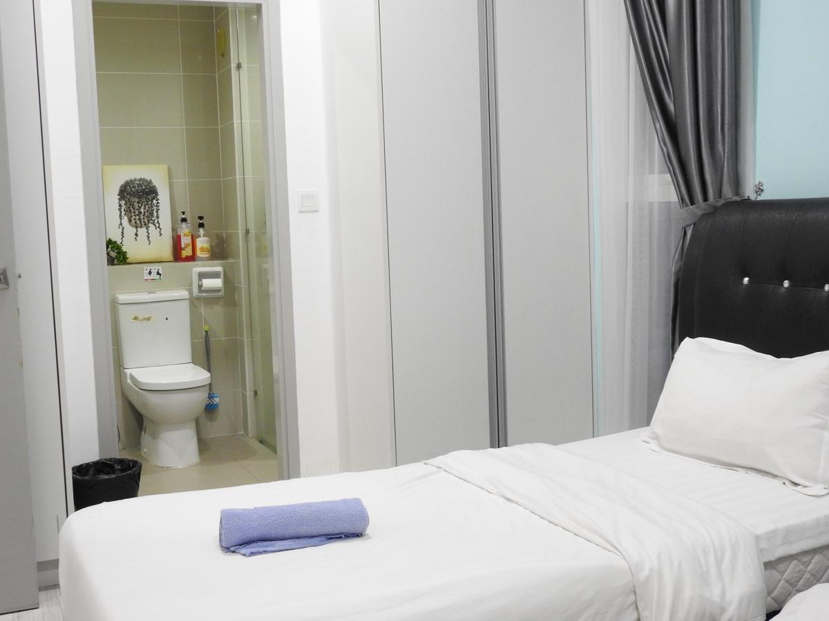 reStary Themed Staycation Sutera Avenue - Unit image 4